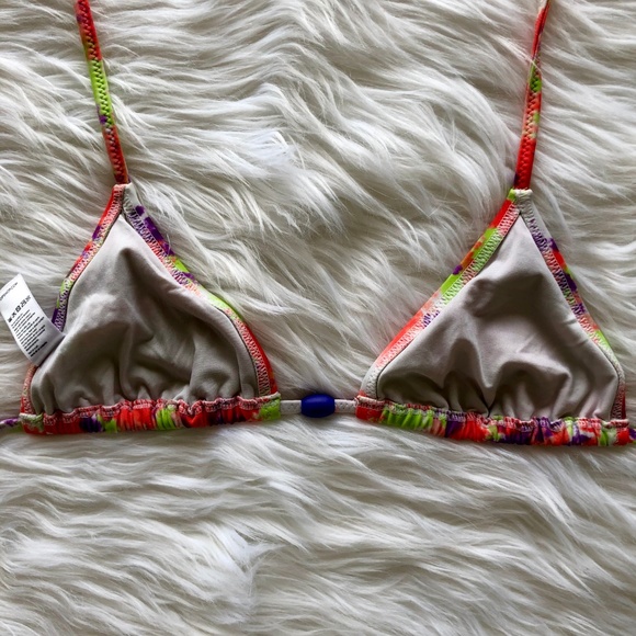 [54] TOPSHOP Tie-Dye Color Bikini Top - Picture 4 of 5
